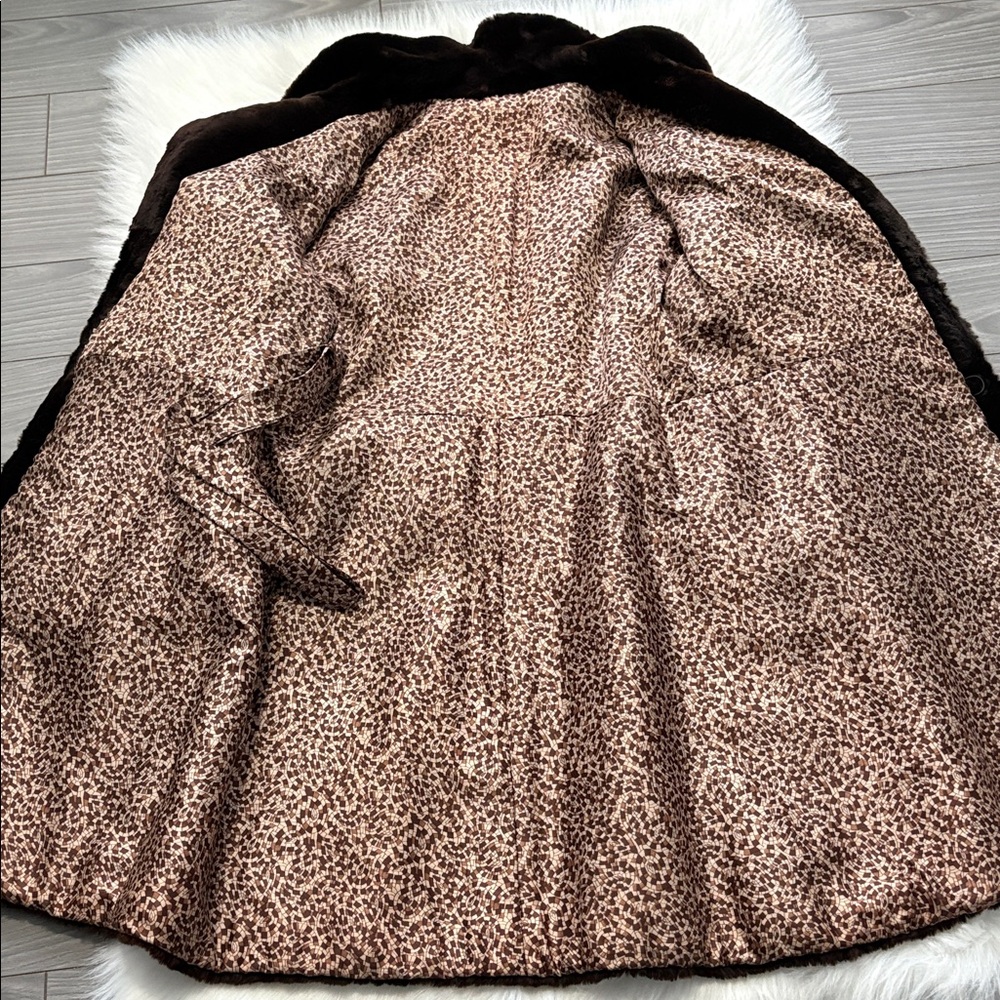Sheepskin Fur Coat - Picture 3 of 9
